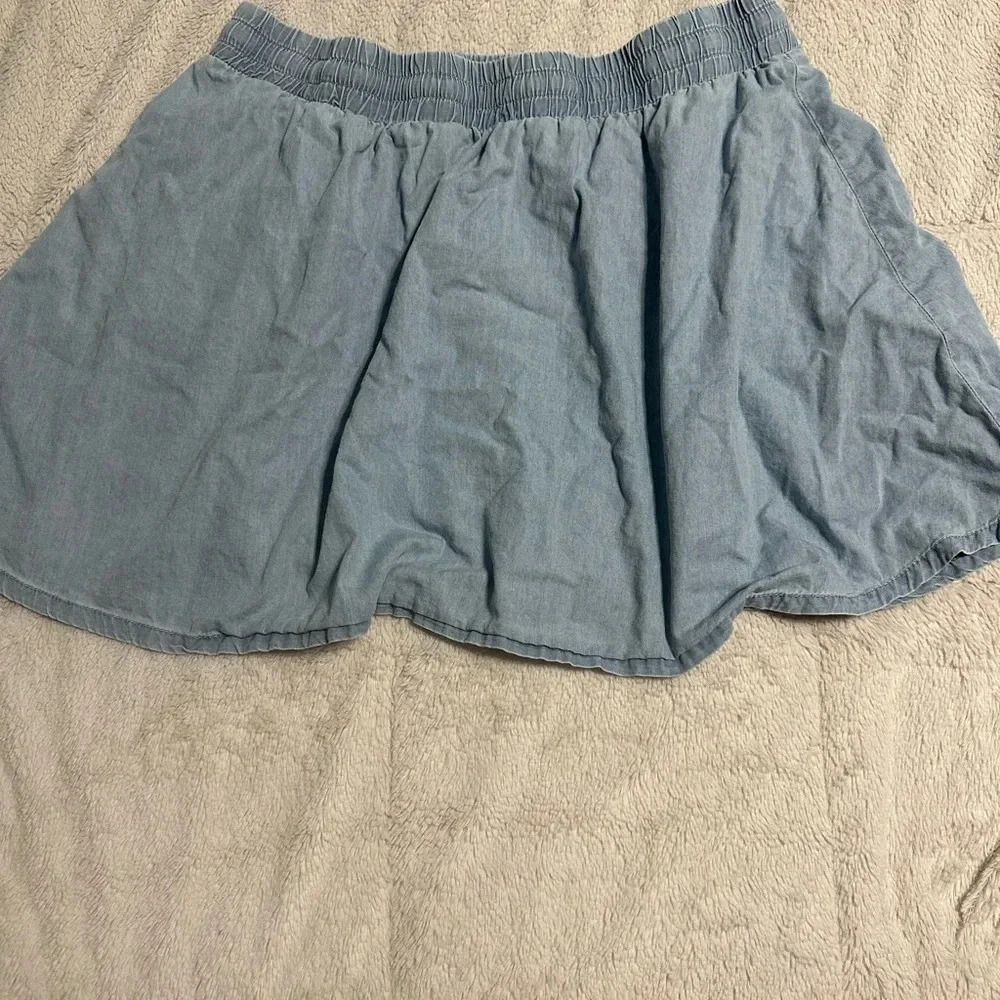 Fabletics Skirt Size XL Chambray Stetchy - Picture 2 of 4